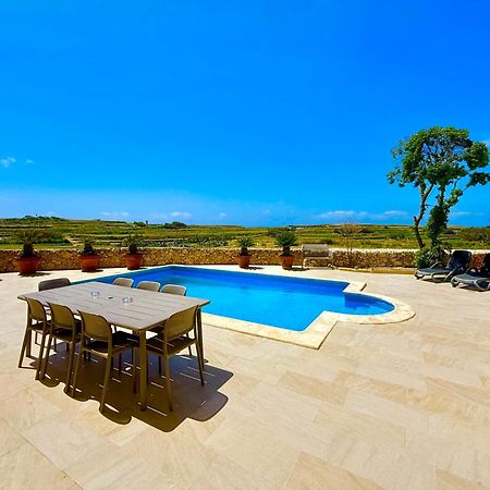 Lonza Gharb Farmhouse 외부 사진