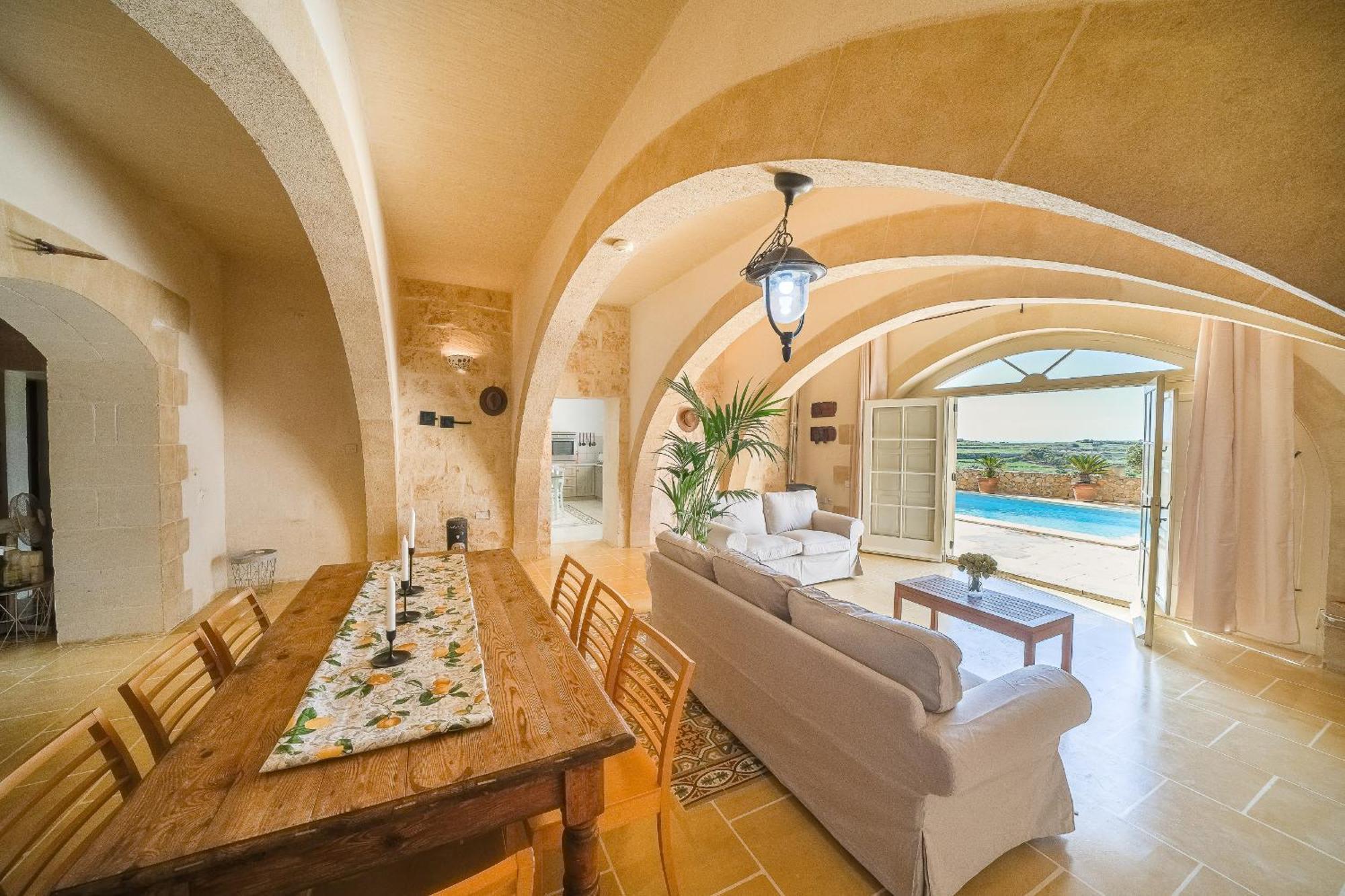 Lonza Gharb Farmhouse 외부 사진